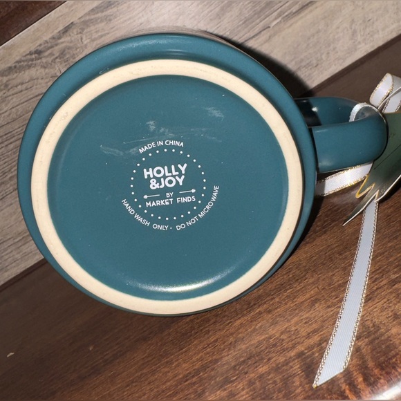 Super Cute  Sparkles ✨ Christmas 🎄 Trees Mug by Market Finds - NEW - Picture 9 of 9